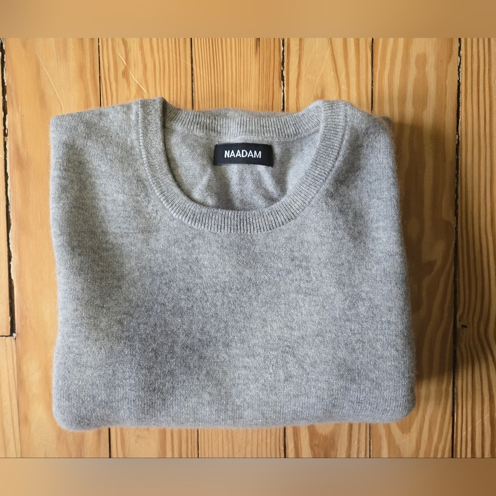 Naadam Men's Gray Cashmere Sweater